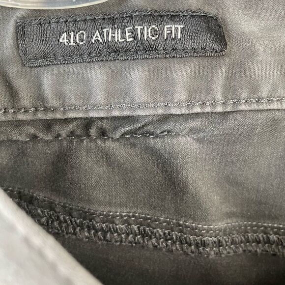 Lucky Brand Athletic Fit Jeans Size W30 L 30 EUC - Picture 5 of 6